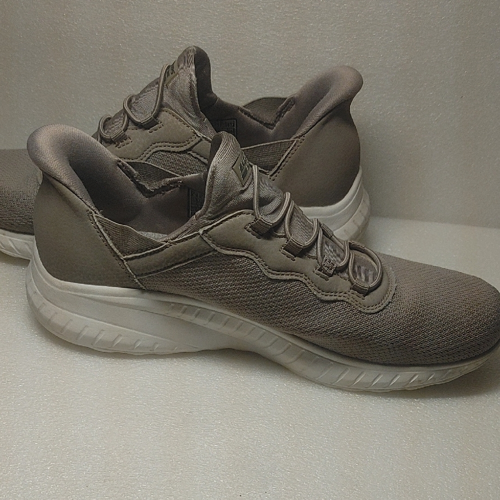 Skechers Women’s Bobs Slip Ins Sneakers, Size 8 Taupe Grey - Picture 3 of 6